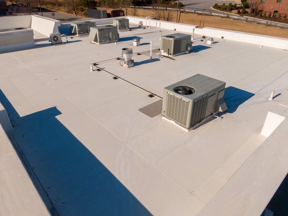 Coperture industriali riprese dall’alto per ispezione con drone